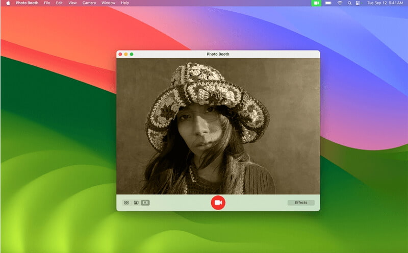 Record Webcam In Photo Booth